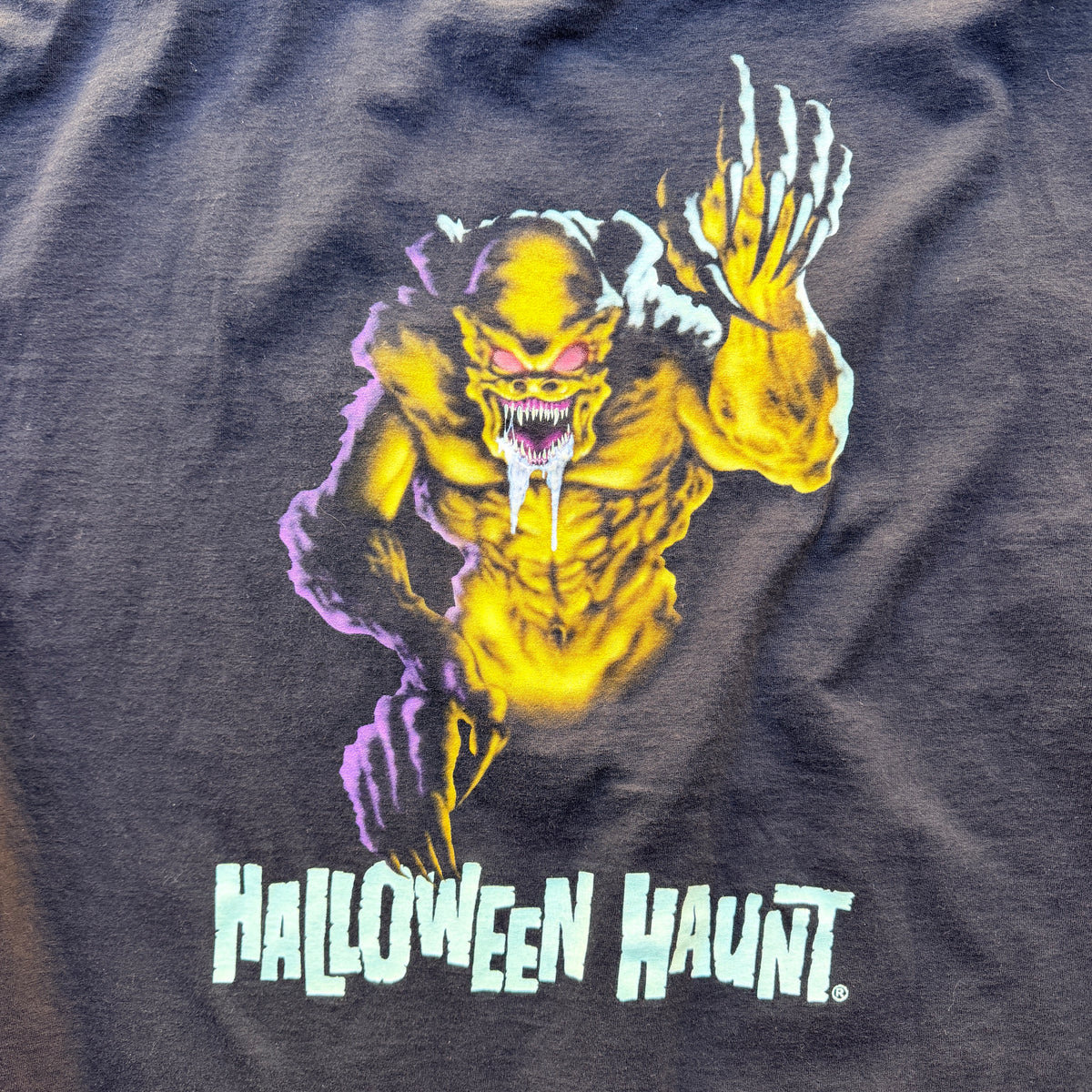 2000s Knotts Scary Farm Halloween Tee